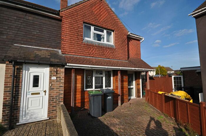 2 Bedroom End Of Terrace House To Rent In Blendworth Crescent, Havant, PO9