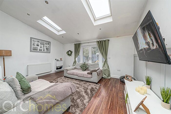 2 Bedroom End Of Terrace House To Rent In Bolton Road, Atherton, Manchester, M46