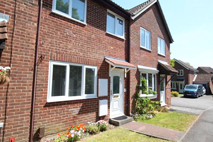 2 Bedroom Terraced House To Rent In Pennycress, Locks Heath, SO31