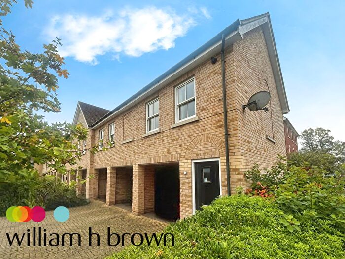 2 Bedroom Maisonette To Rent In Hussar Close, Colchester, CO2