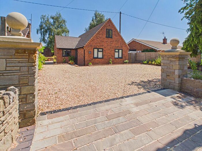 3 Bedroom Detached Bungalow For Sale In The Owlets, HR9