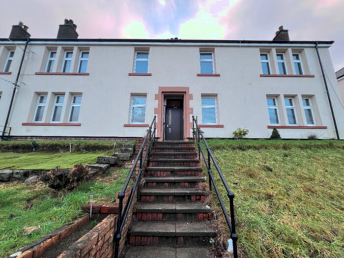 2 Bedroom Flat To Rent In Barnes Avenue, Dundee, DD4