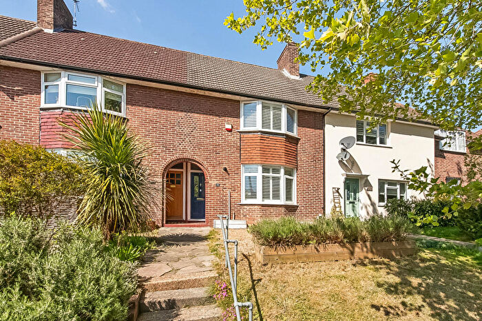 2 Bedroom Terraced House For Sale In Baring Road, London, SE12