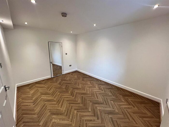 1 Bedroom Flat To Rent In Albert Road, Kings Heath, B14