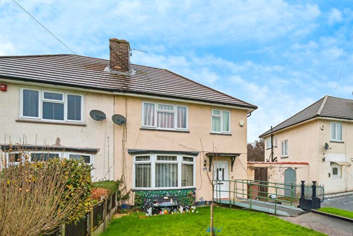 3 Bedroom Semi Detached House For Sale In Pasture Avenue, Wirral, CH46