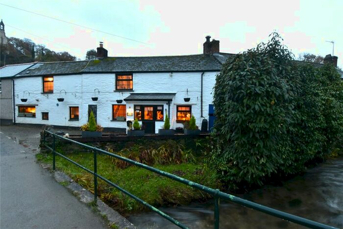 3 Bedroom House For Sale In Little Bridgen, Herodsfoot, Liskeard, PL14