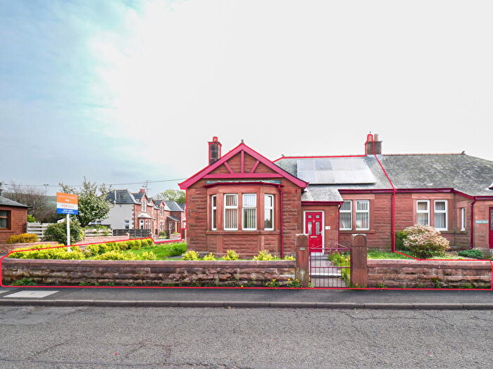 3 Bedroom Semi-Detached Bungalow For Sale In Dryfe Road, Lockerbie, DG11