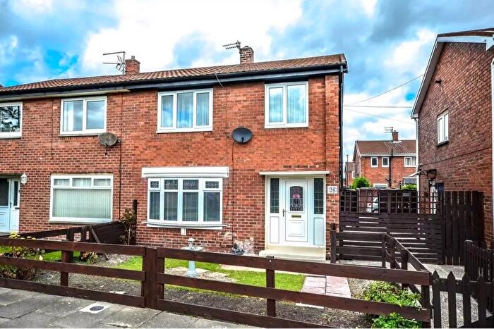 3 Bedroom Property To Rent In Jesmond Gardens, South Shields, NE34