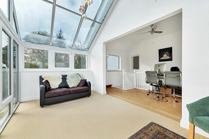 5 Bedroom Detached House For Sale In Daintree, Needingworth, St. Ives, PE27