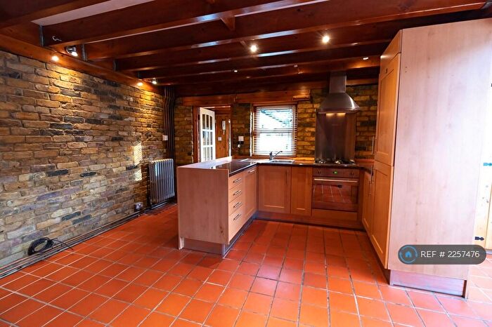 1 Bedroom Semi-Detached House To Rent In The Coach House, London, NW10