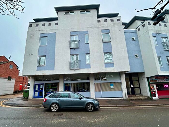 1 Bedroom Apartment To Rent In The Counting House, Calthorpe Street, OX16