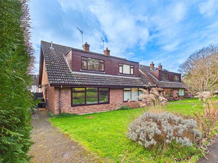 3 Bedroom Semi Detached House For Sale In Cuckoo Hill Way, Bransgore, Christchurch, Dorset, BH23