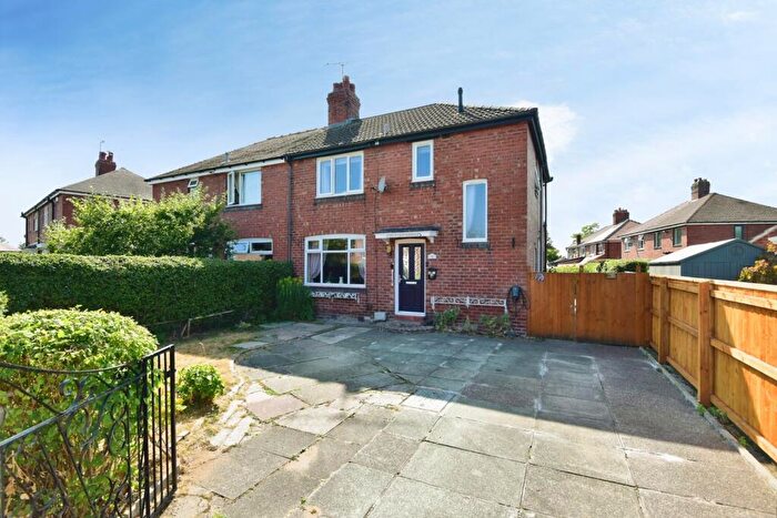 3 Bedroom Semi-Detached House For Sale In Ruscoe Avenue, Sandbach, Cheshire, CW11