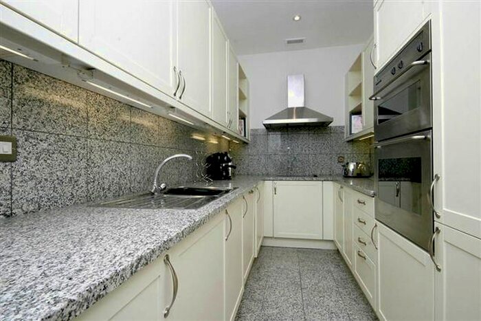 2 Bedroom Flat To Rent In St Johns Building, Marsham Street, Westminster, London, SW1P