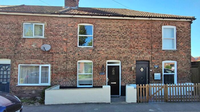 2 Bedroom Terraced House For Sale In Hallgate, Holbeach, Spalding, PE12