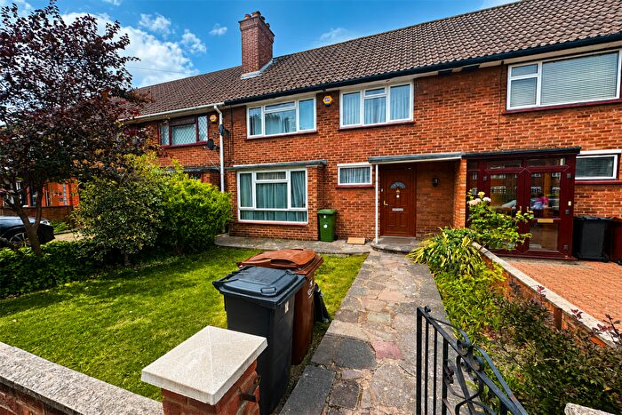 3 Bedroom Terraced House To Rent In Southwold Drive, Barking, IG11
