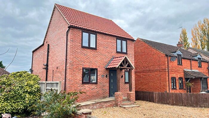 3 Bedroom Detached House For Sale In Mill Road, Walpole Highway, PE14