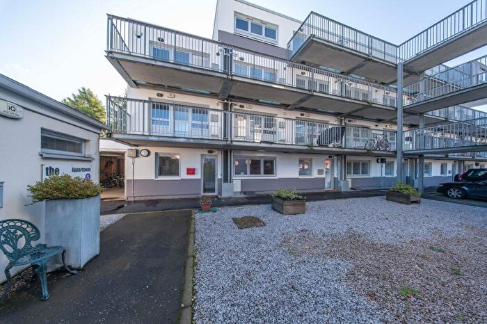 2 Bedroom Flat For Sale In Cellar Bank, Edinburgh, EH16