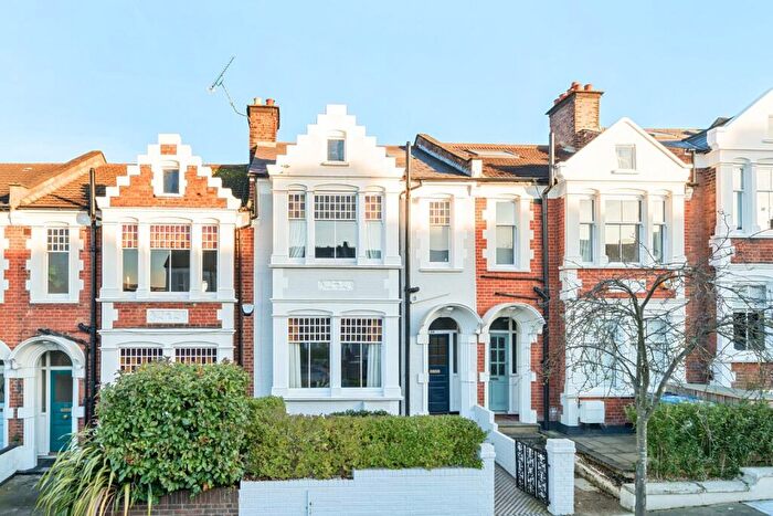 3 Bedroom Terraced House For Sale In Mayhill Road, Charlton, London, SE7