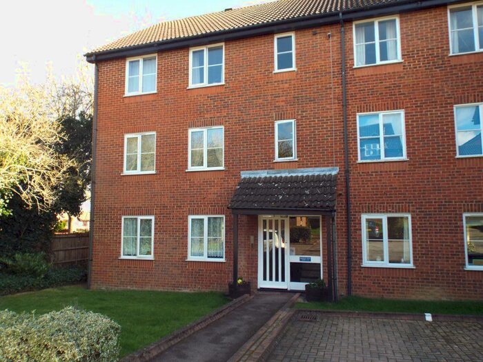 2 Bedroom Flat To Rent In Twyford Road, St.Albans AL4