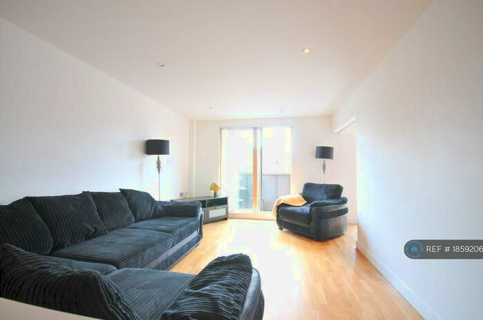 2 Bedroom Flat To Rent In Brewer Street, Manchester, M1