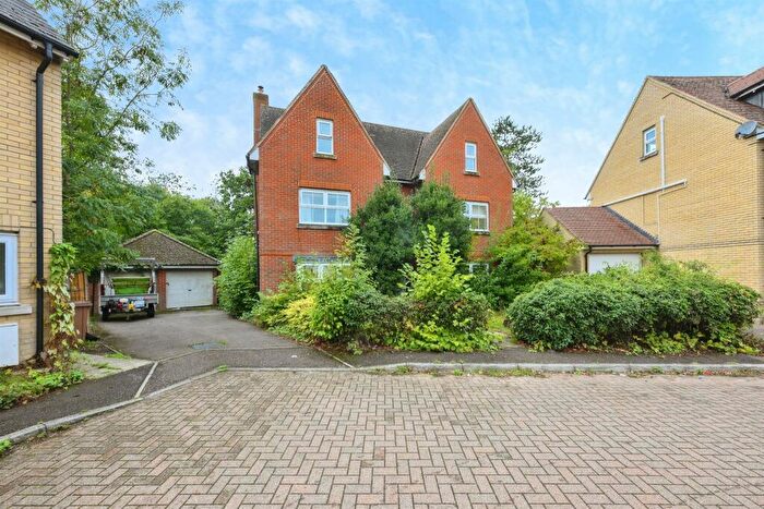 6 Bedroom Detached House For Sale In Cavell Court, Bishop's Stortford, CM23