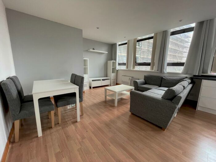 2 Bedroom Flat To Rent In Newhall Street, City Centre, Birmingham, B3