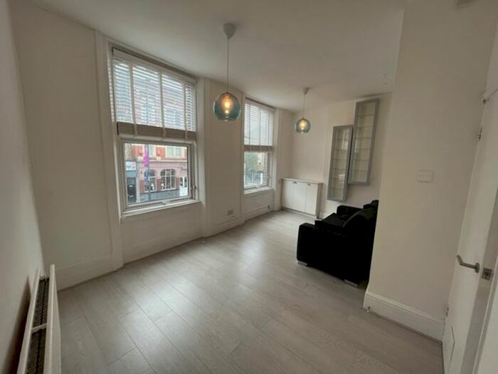 1 Bedroom Flat To Rent In Holloway Road, London, N19