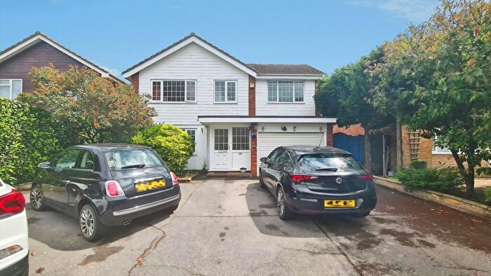 4 Bedroom Detached House To Rent In Beech Lane, Earley, Reading, RG6