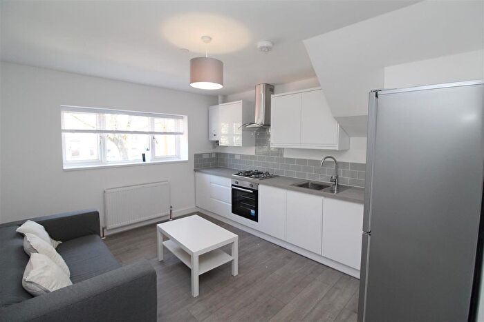 1 Bedroom Flat To Rent In Margam Road, Gabalfa, Cardiff, CF14