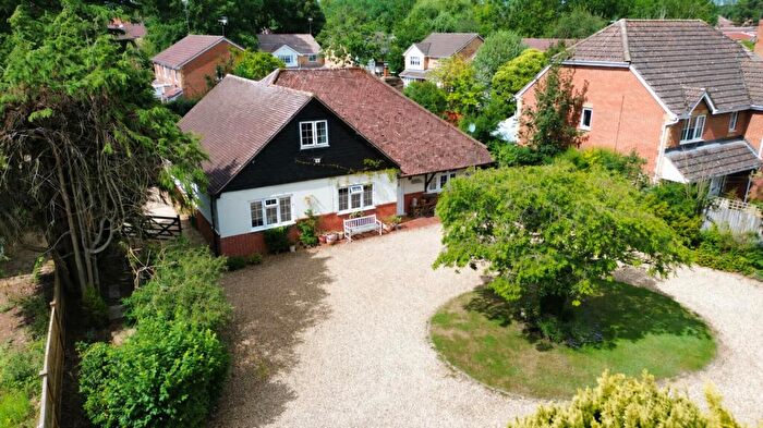 4 Bedroom Detached House For Sale In Sheerlands Road, Arborfield, Reading, Berkshire, RG2