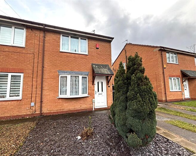 2 Bedroom House To Rent In St Margarets Close, Shannon Road, Hull, HU8