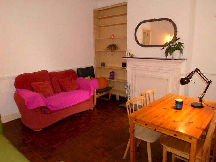 4 Bedroom House To Rent In Dartmouth Road, B29