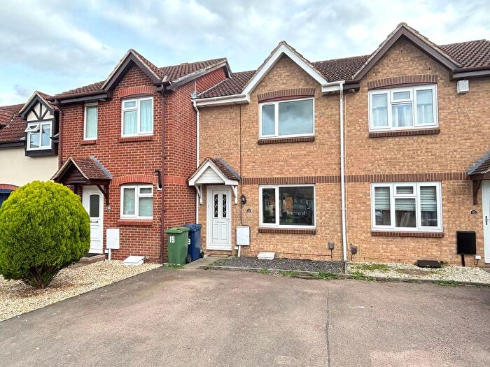 3 Bedroom Terraced House For Sale In Glendower Close, Churchdown, GL3