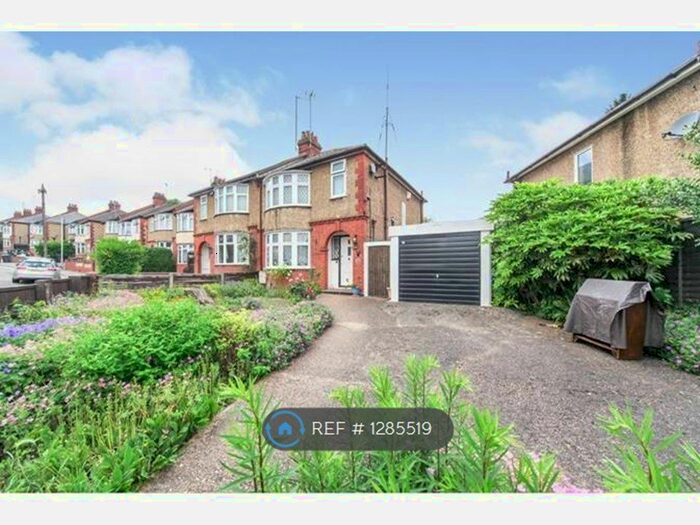 4 Bedroom End Of Terrace House To Rent In Seymour Road, Luton LU1