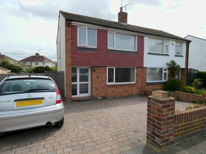 3 Bedroom Semi-Detached House To Rent In Millfield Manor, Whitstable CT5