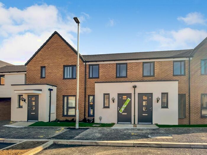 2 Bedroom Terraced House To Rent In Brookfield Drive, Stanford-Le-Hope, SS17