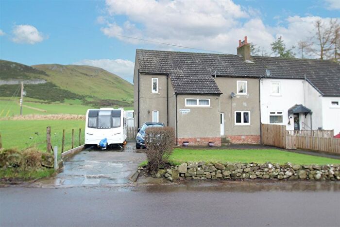 3 Bedroom Semi-detached House For Sale In Newbigging Road, Dunsyre, Carnwath, Lanark, ML11