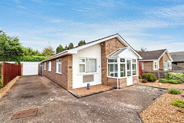3 Bedroom Detached Bungalow For Sale In Bracken Road, South Wootton, PE30