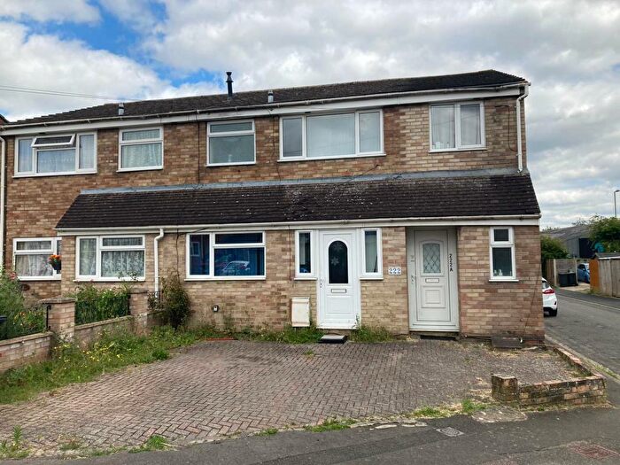 3 Bedroom Semi-Detached House To Rent In Colwell Drive, Burwell, OX28