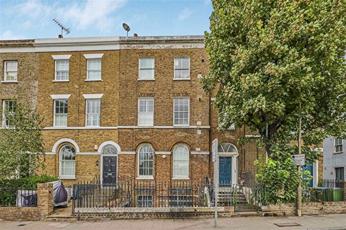 2 Bedroom Flat To Rent In Blackheath Road, Greenwich, SE10