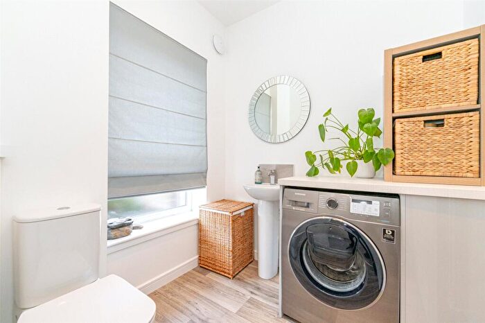 3 Bedroom Terraced House For Sale In Ellis Drive, Edinburgh, EH14