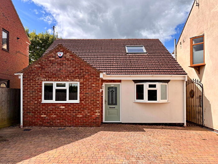 2 Bedroom Detached House For Sale In Mursley Road, Little Horwood, Milton Keynes, MK17