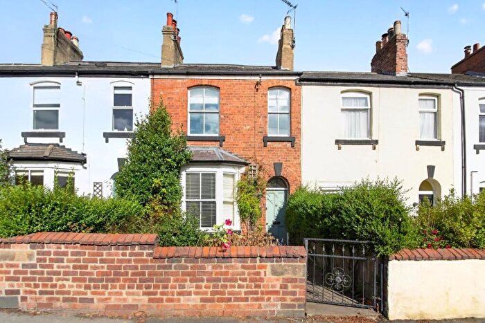 2 Bedroom Terraced House For Sale In Mount Street, Harrogate, HG2