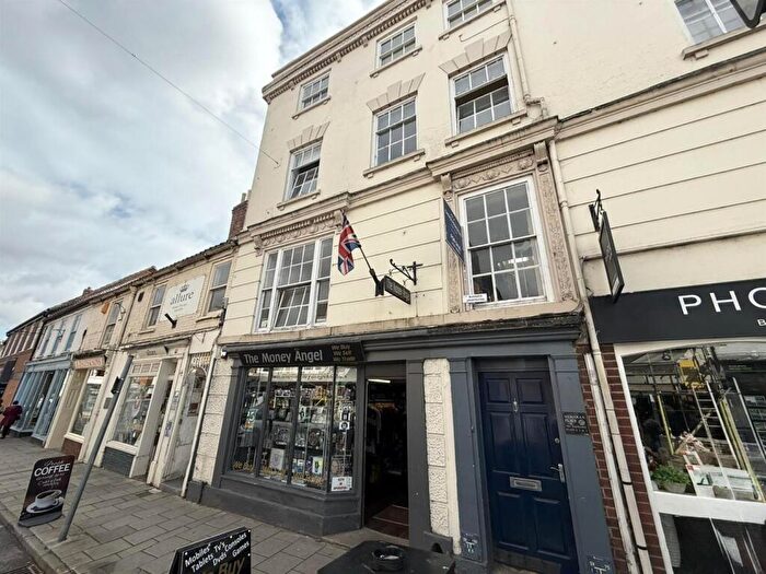 1 Bedroom Flat To Rent In Eastgate, Louth, LN11