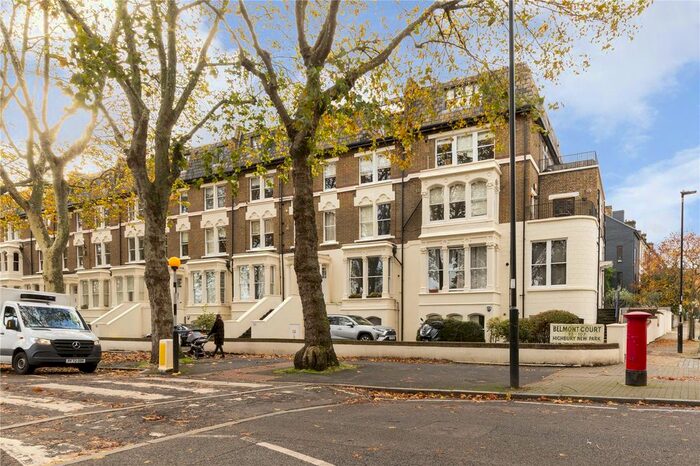 2 Bedroom Flat To Rent In Belmont Court, Highbury New Park, London, N5