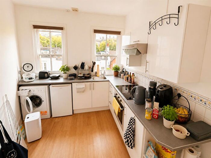 1 Bedroom Flat For Sale In Bath Street, Brighton, BN1