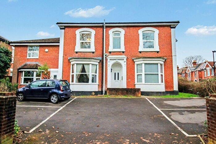1 Bedroom Flat To Rent In Swift Road, Southampton, SO19