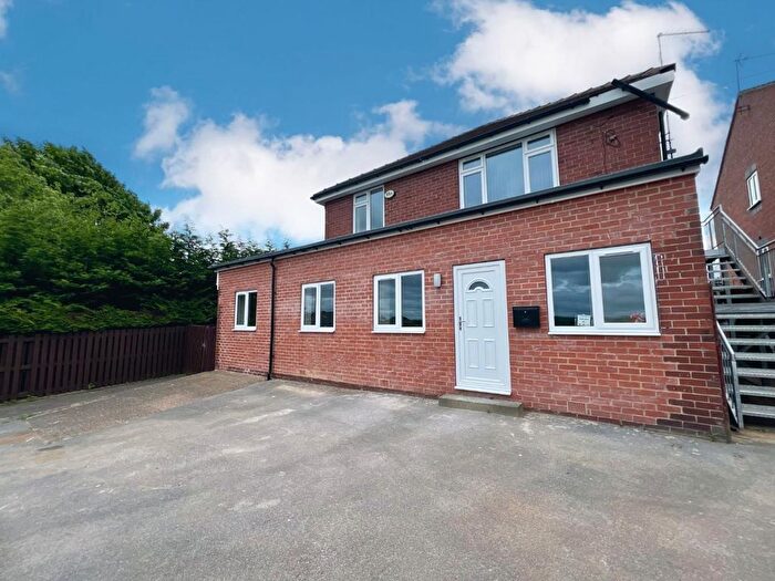 2 Bedroom Flat To Rent In Hunshelf Road, Chapeltown, Sheffield, S35