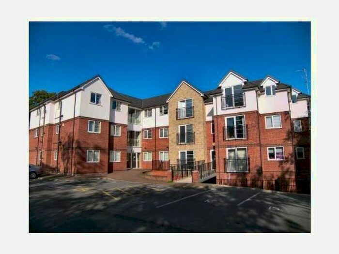 2 Bedroom Flat To Rent In Royle Green Road, Manchester, M22